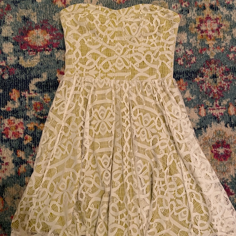 W FREE GIFT Chartreuse White Lace Dress